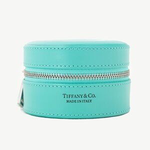 Tiffany & Co. Leather Tiffany Blue Round Jewelry Case